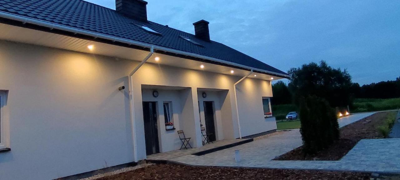 Apartamenty Wilga Z Calorocznym Jacuzzi I Letnim Basenem Exterior photo