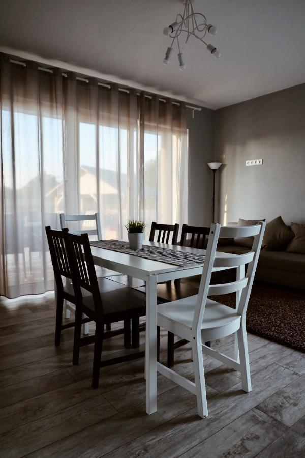 Apartamenty Wilga Z Calorocznym Jacuzzi I Letnim Basenem Exterior photo